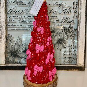 NEW Cupcakes & Cashmere Red and Pink Bow Christmas Tree
